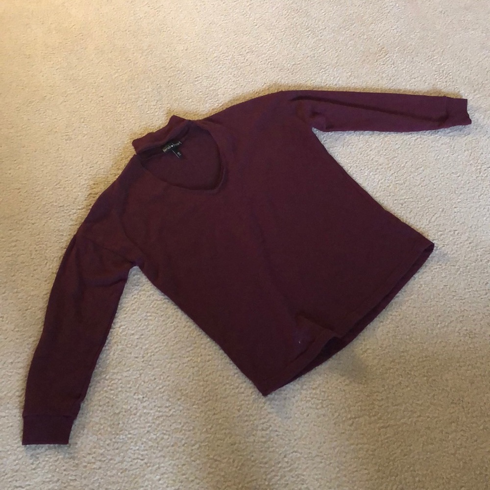 Maroon, long sleeve, v-neck with choker